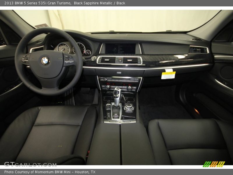 Dashboard of 2013 5 Series 535i Gran Turismo