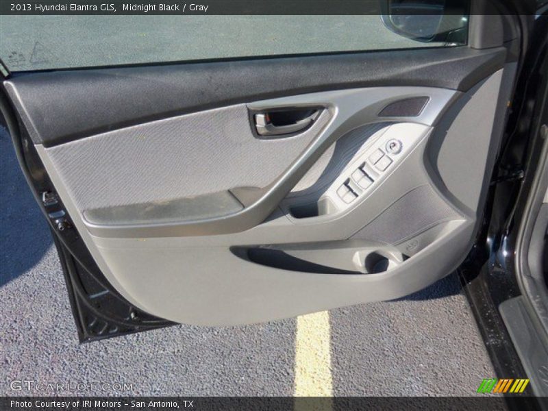 Midnight Black / Gray 2013 Hyundai Elantra GLS