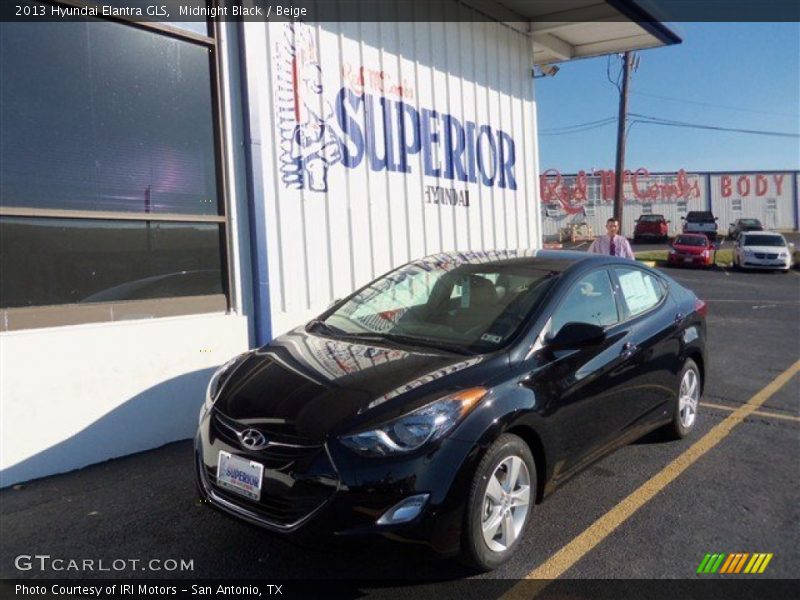 Midnight Black / Beige 2013 Hyundai Elantra GLS