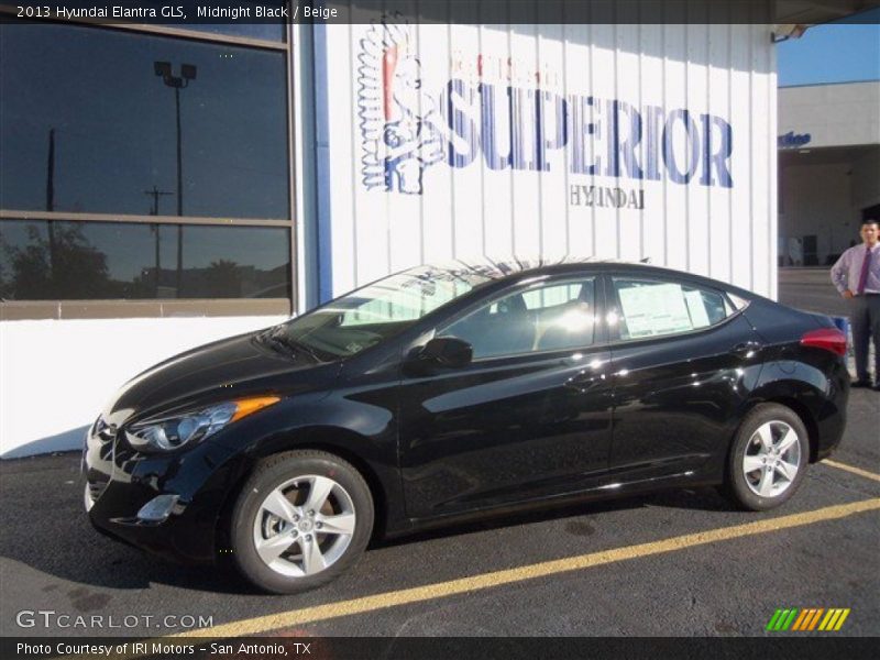 Midnight Black / Beige 2013 Hyundai Elantra GLS