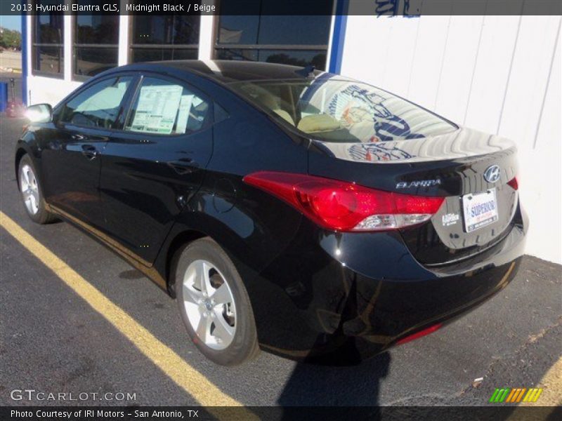 Midnight Black / Beige 2013 Hyundai Elantra GLS