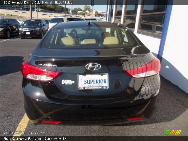 Midnight Black / Beige 2013 Hyundai Elantra GLS