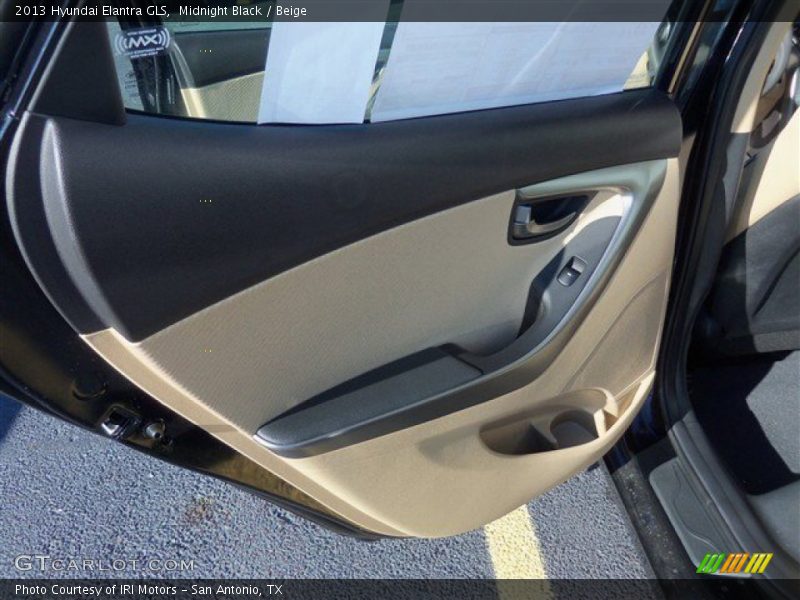 Midnight Black / Beige 2013 Hyundai Elantra GLS