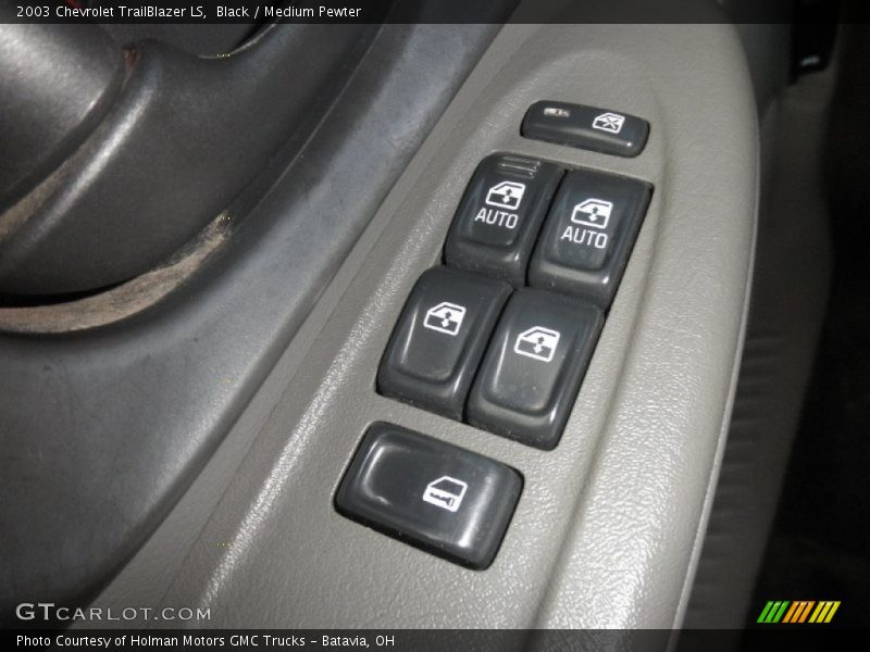 Black / Medium Pewter 2003 Chevrolet TrailBlazer LS