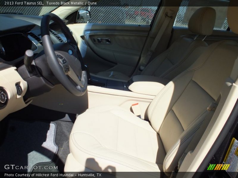 Tuxedo Black Metallic / Dune 2013 Ford Taurus SEL
