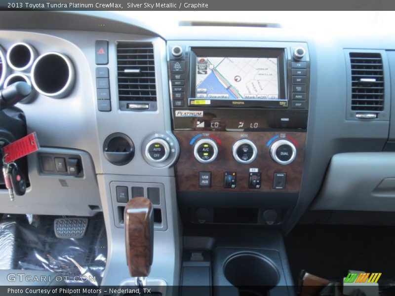 Silver Sky Metallic / Graphite 2013 Toyota Tundra Platinum CrewMax