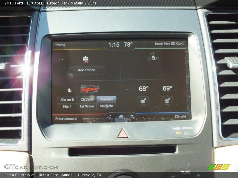 Tuxedo Black Metallic / Dune 2013 Ford Taurus SEL