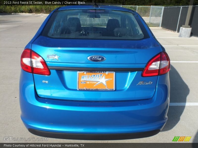 Blue Candy / Charcoal Black 2013 Ford Fiesta SE Sedan
