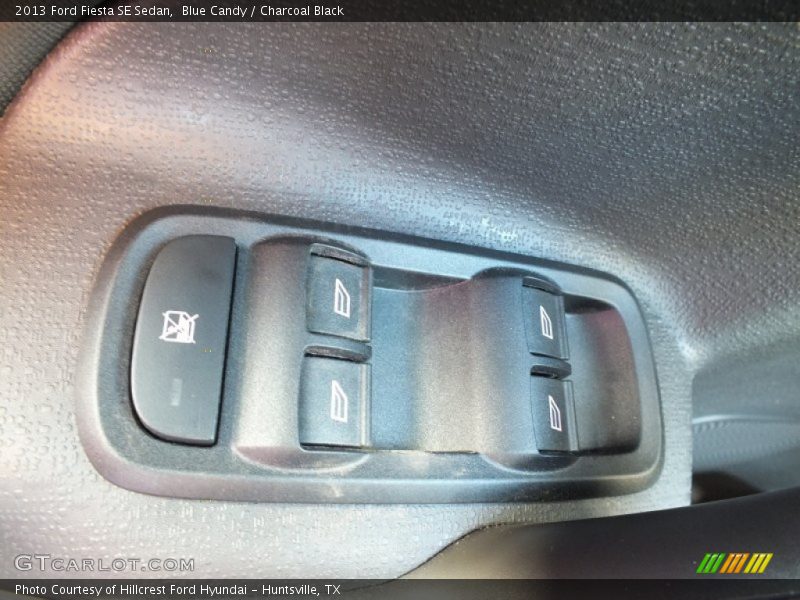 Blue Candy / Charcoal Black 2013 Ford Fiesta SE Sedan