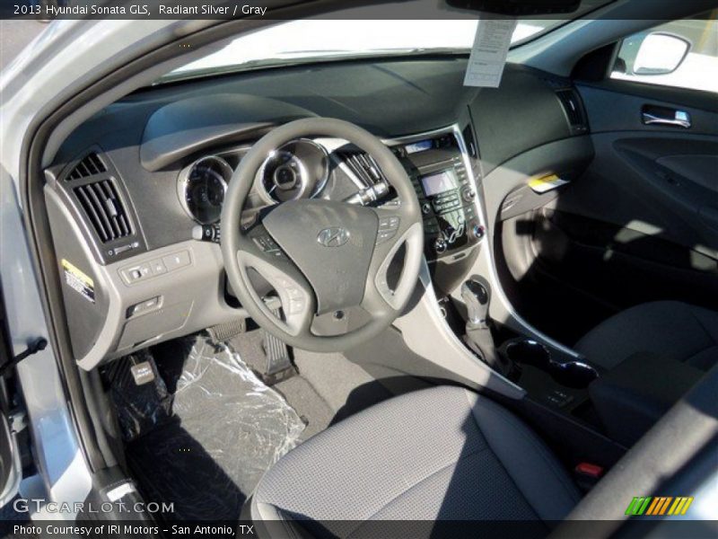 Radiant Silver / Gray 2013 Hyundai Sonata GLS