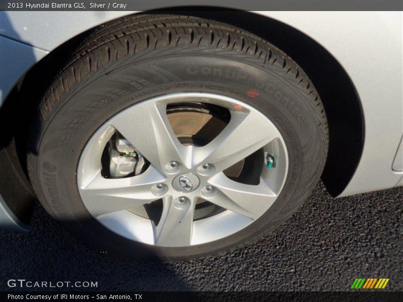 Silver / Gray 2013 Hyundai Elantra GLS