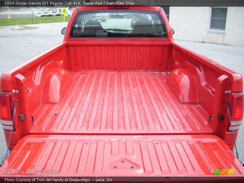 Flame Red / Dark Slate Gray 2004 Dodge Dakota SXT Regular Cab 4x4