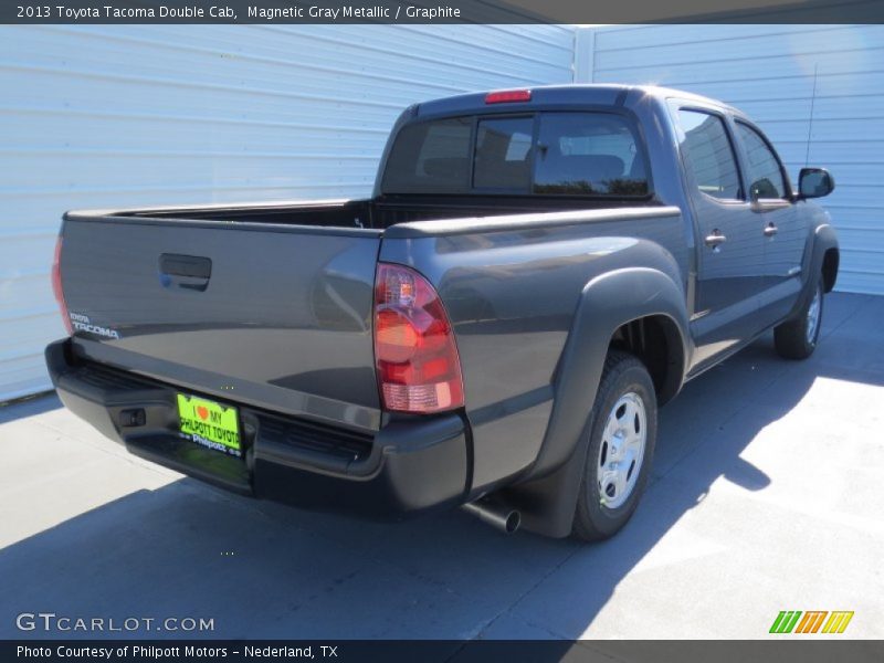 Magnetic Gray Metallic / Graphite 2013 Toyota Tacoma Double Cab