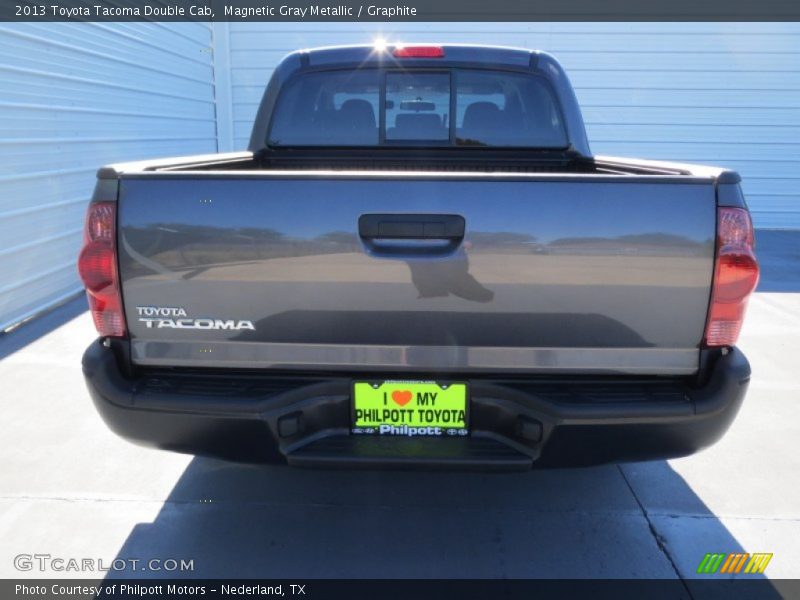 Magnetic Gray Metallic / Graphite 2013 Toyota Tacoma Double Cab