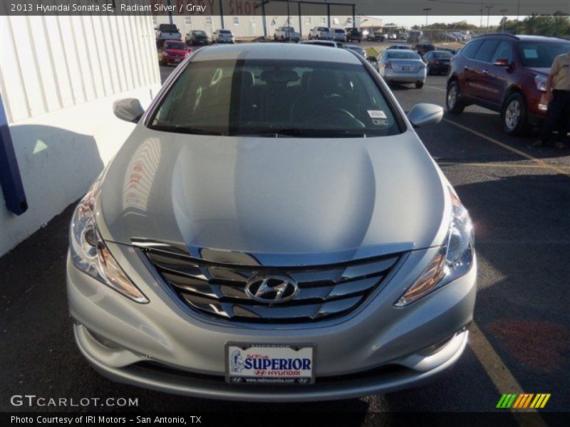 Radiant Silver / Gray 2013 Hyundai Sonata SE