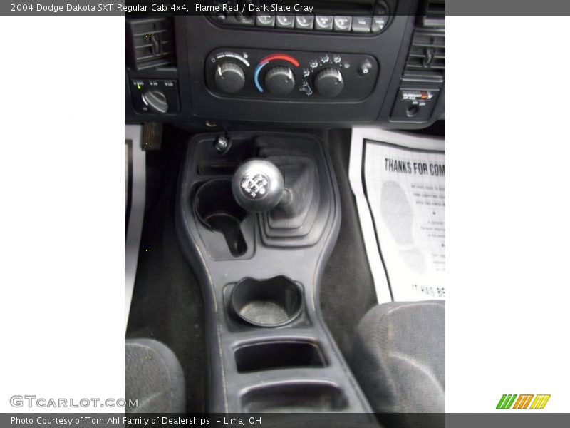 Flame Red / Dark Slate Gray 2004 Dodge Dakota SXT Regular Cab 4x4