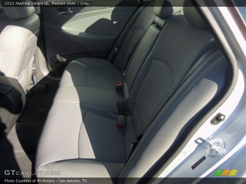 Radiant Silver / Gray 2013 Hyundai Sonata SE