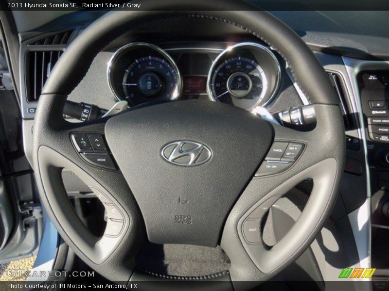 Radiant Silver / Gray 2013 Hyundai Sonata SE