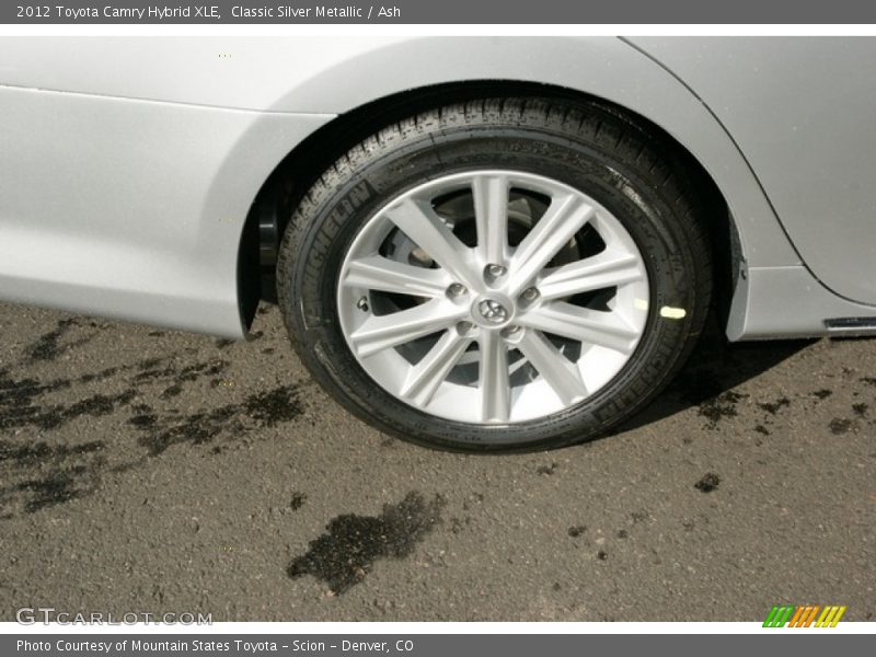 Classic Silver Metallic / Ash 2012 Toyota Camry Hybrid XLE