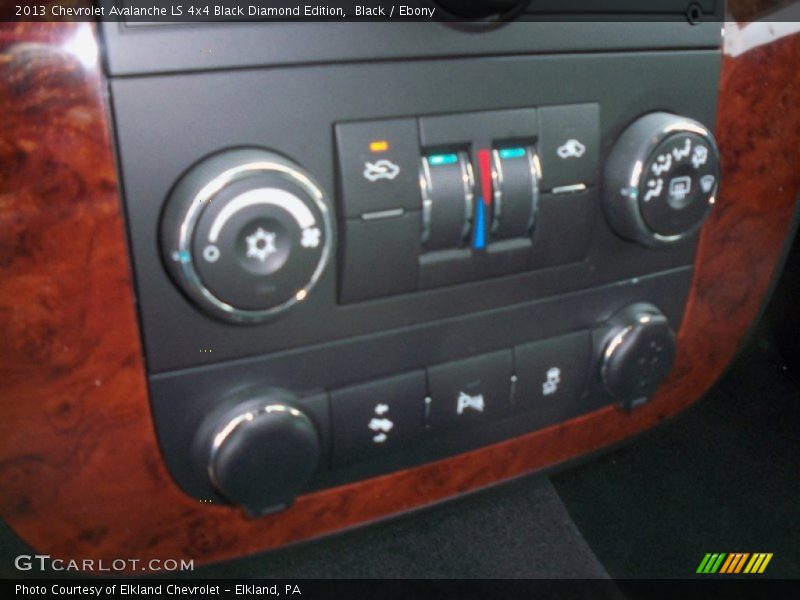 Black / Ebony 2013 Chevrolet Avalanche LS 4x4 Black Diamond Edition