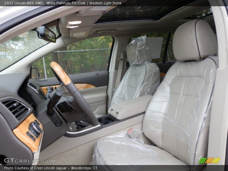 White Platinum Tri-Coat / Medium Light Stone 2013 Lincoln MKX AWD