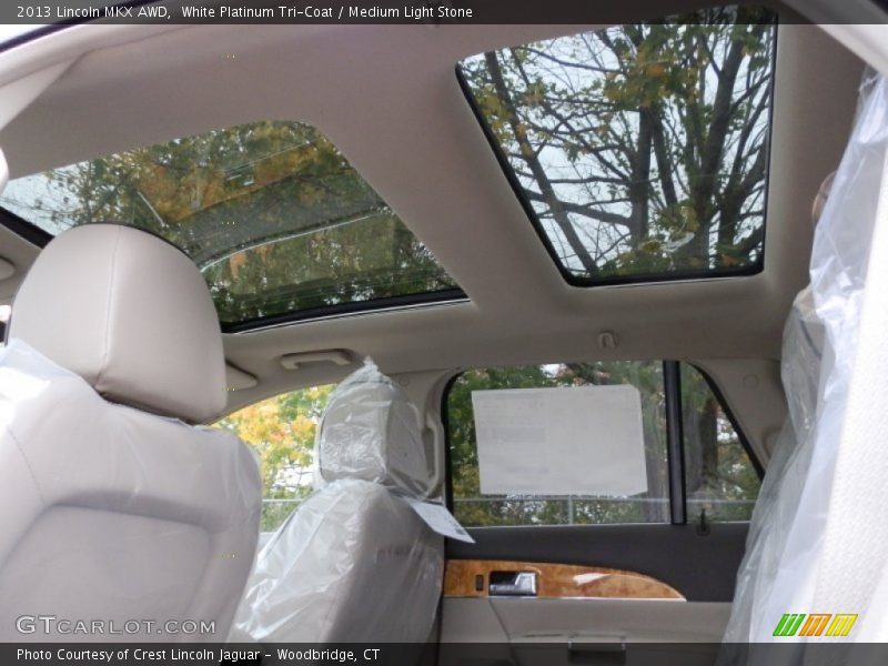 White Platinum Tri-Coat / Medium Light Stone 2013 Lincoln MKX AWD