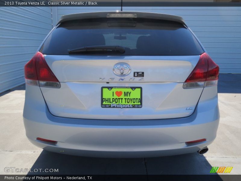 Classic Silver Metallic / Black 2013 Toyota Venza LE