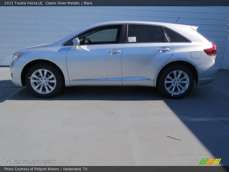 Classic Silver Metallic / Black 2013 Toyota Venza LE