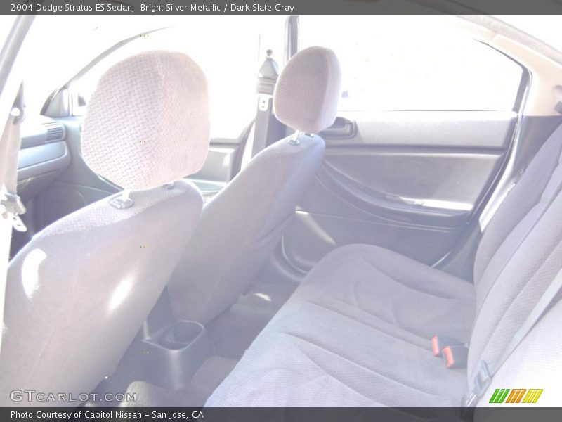 Bright Silver Metallic / Dark Slate Gray 2004 Dodge Stratus ES Sedan