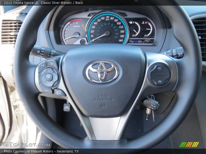 Classic Silver Metallic / Black 2013 Toyota Venza LE