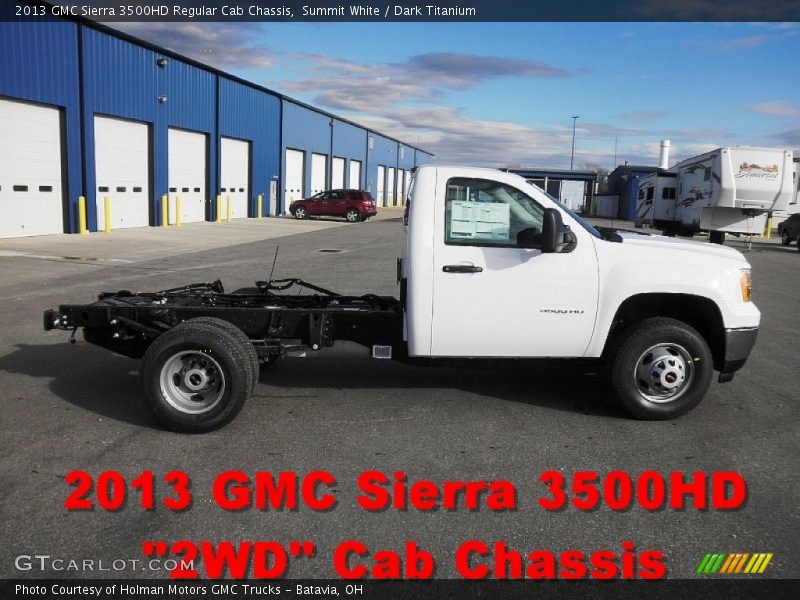 Summit White / Dark Titanium 2013 GMC Sierra 3500HD Regular Cab Chassis