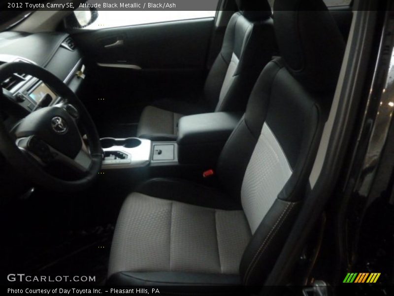 Attitude Black Metallic / Black/Ash 2012 Toyota Camry SE