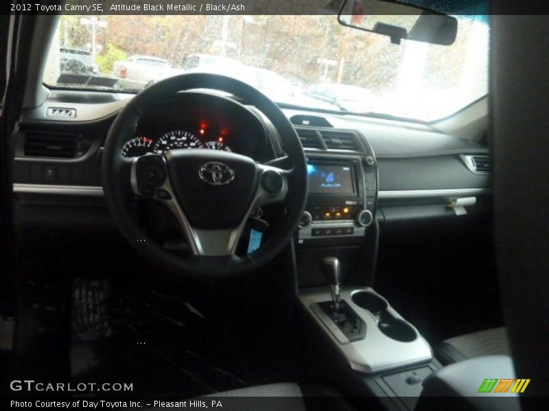 Attitude Black Metallic / Black/Ash 2012 Toyota Camry SE