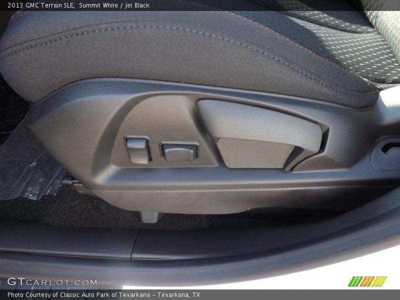 Summit White / Jet Black 2013 GMC Terrain SLE
