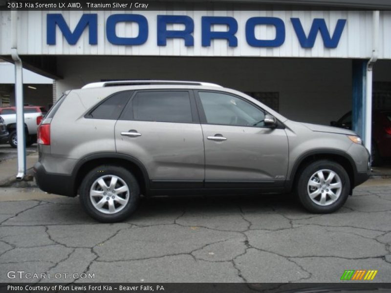 Titanium Silver / Gray 2013 Kia Sorento LX AWD
