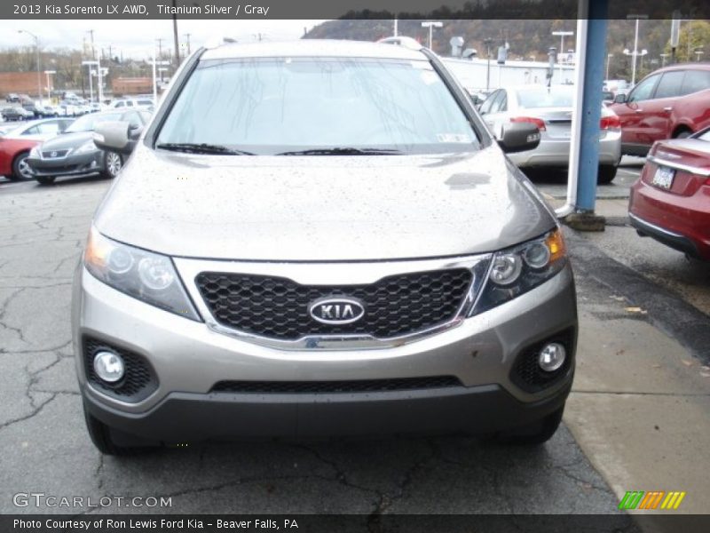 Titanium Silver / Gray 2013 Kia Sorento LX AWD