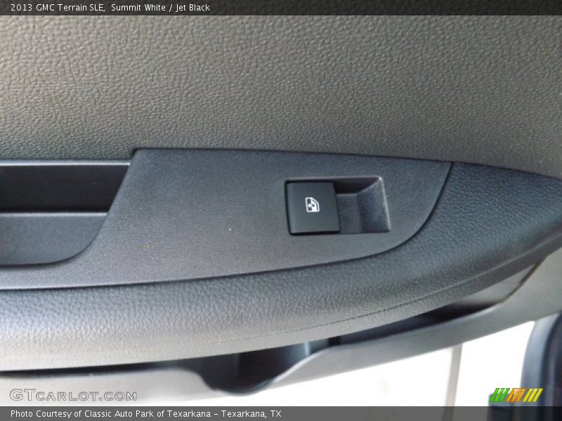 Summit White / Jet Black 2013 GMC Terrain SLE