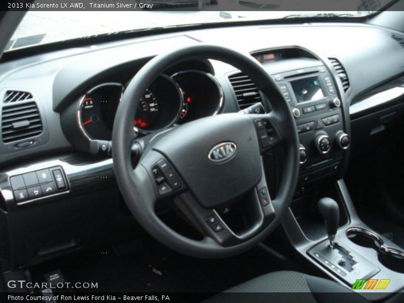 Titanium Silver / Gray 2013 Kia Sorento LX AWD