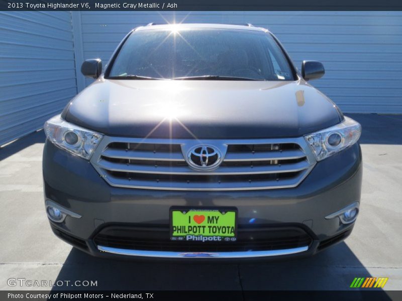 Magnetic Gray Metallic / Ash 2013 Toyota Highlander V6