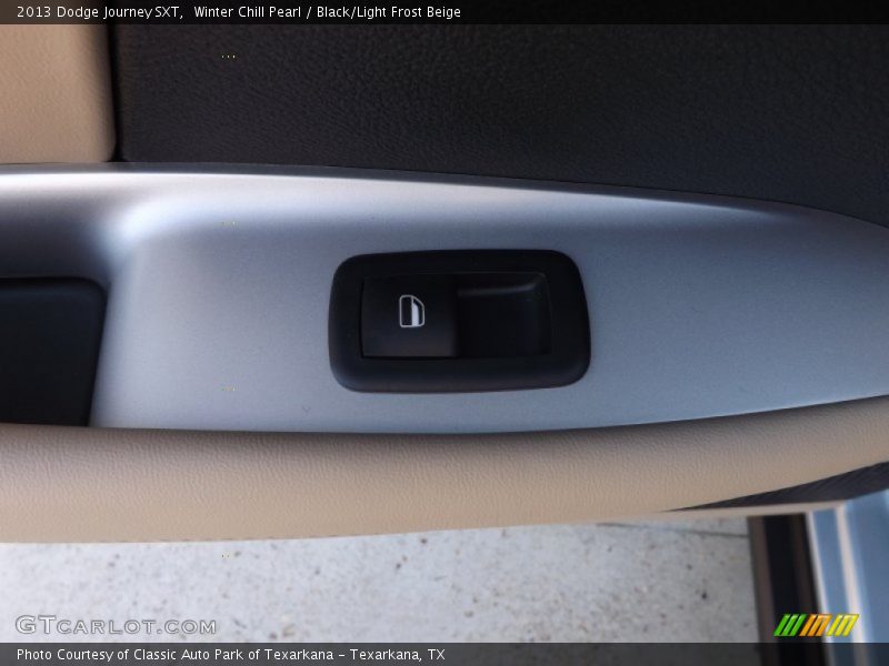 Winter Chill Pearl / Black/Light Frost Beige 2013 Dodge Journey SXT