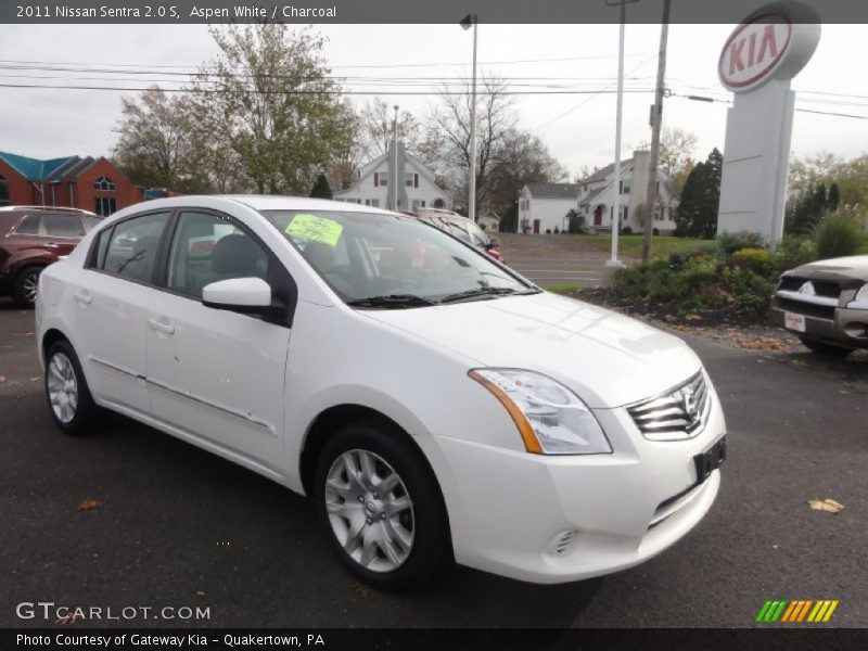 Aspen White / Charcoal 2011 Nissan Sentra 2.0 S
