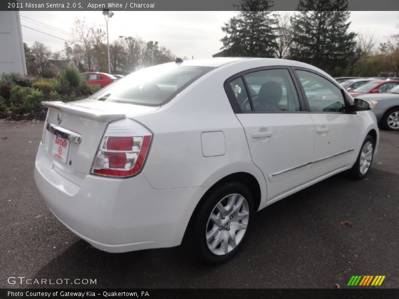 Aspen White / Charcoal 2011 Nissan Sentra 2.0 S