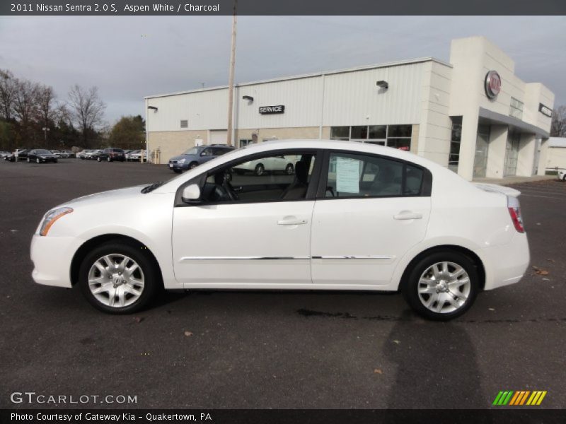 Aspen White / Charcoal 2011 Nissan Sentra 2.0 S