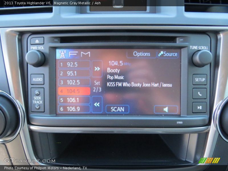 Magnetic Gray Metallic / Ash 2013 Toyota Highlander V6
