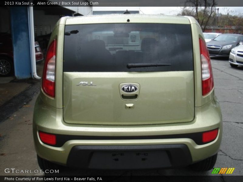 Alien Green / Black Soul Logo Cloth 2013 Kia Soul +