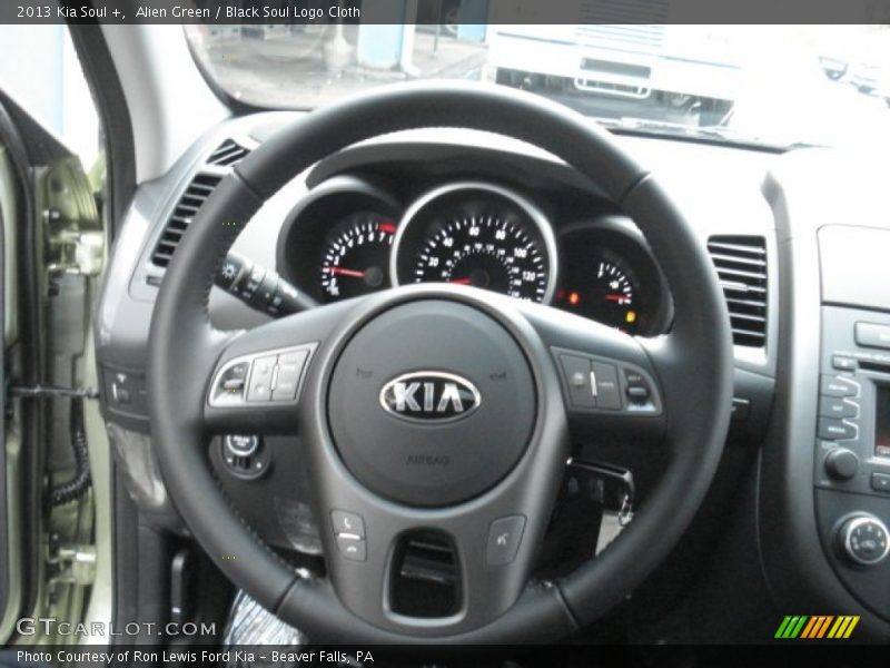 Alien Green / Black Soul Logo Cloth 2013 Kia Soul +