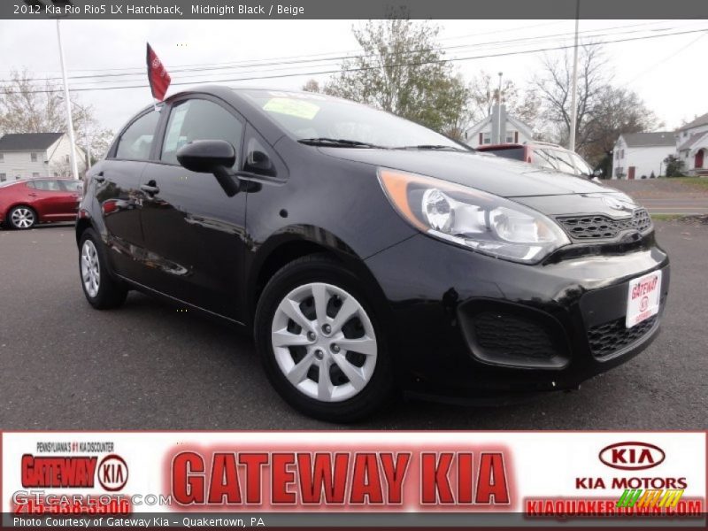 Midnight Black / Beige 2012 Kia Rio Rio5 LX Hatchback