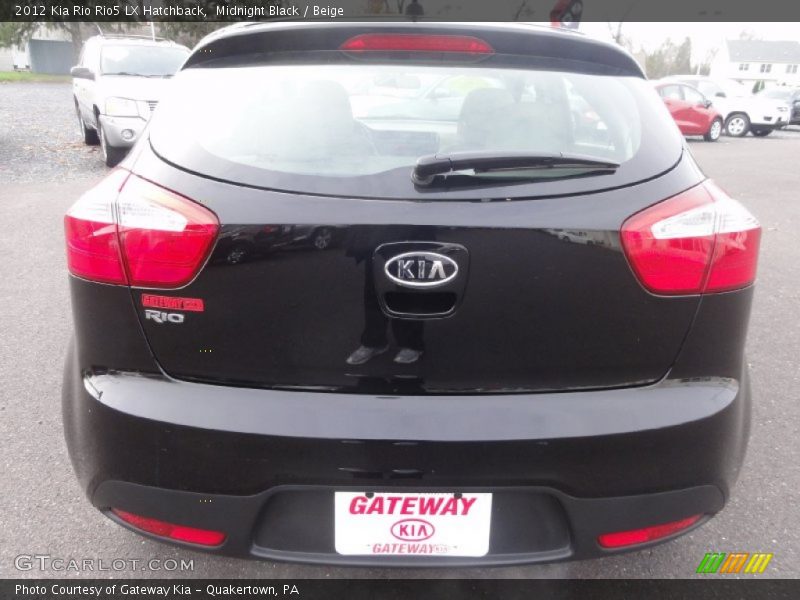 Midnight Black / Beige 2012 Kia Rio Rio5 LX Hatchback