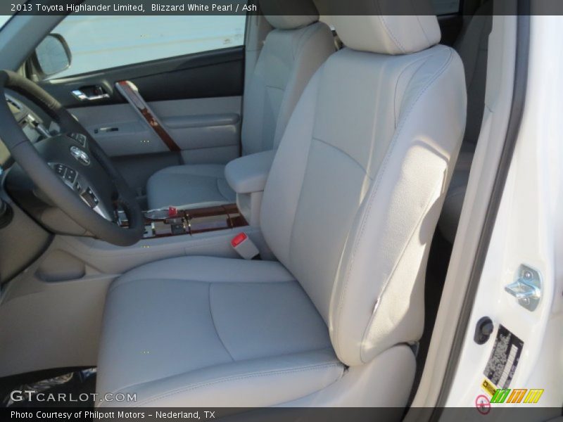Blizzard White Pearl / Ash 2013 Toyota Highlander Limited