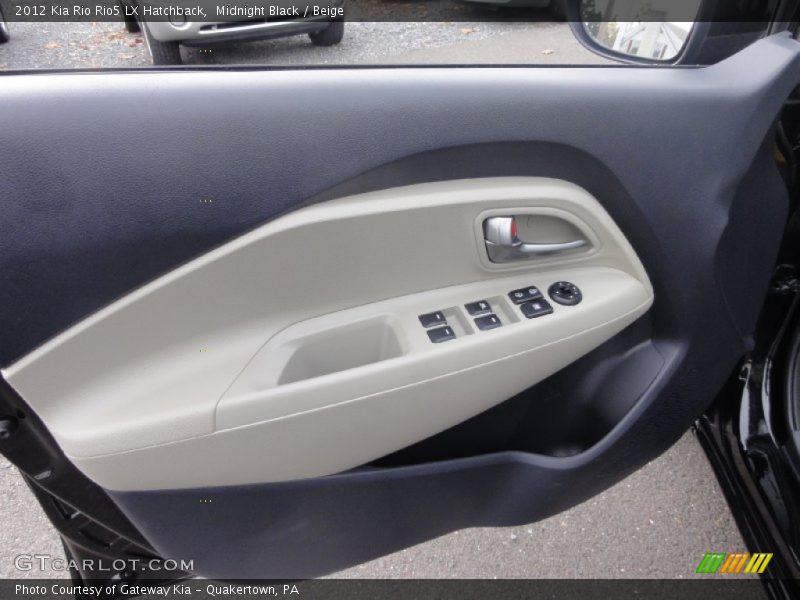 Midnight Black / Beige 2012 Kia Rio Rio5 LX Hatchback